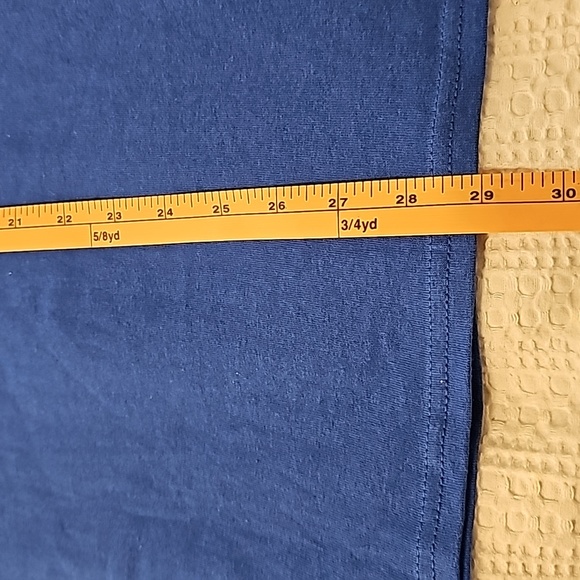 Graphic Tee - Picture 4 of 6